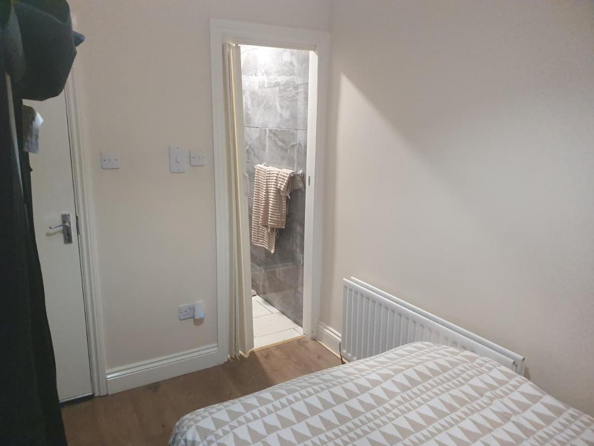 En Suite Bedrooms, Heaton, Newcastle Luaran gambar